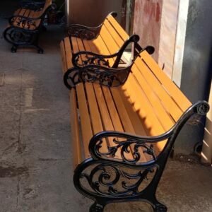 Garden bench (Brown)