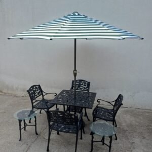 Central Pole Umbrella