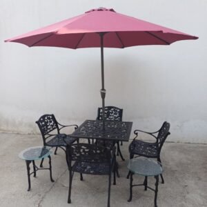 Central Pole Umbrella